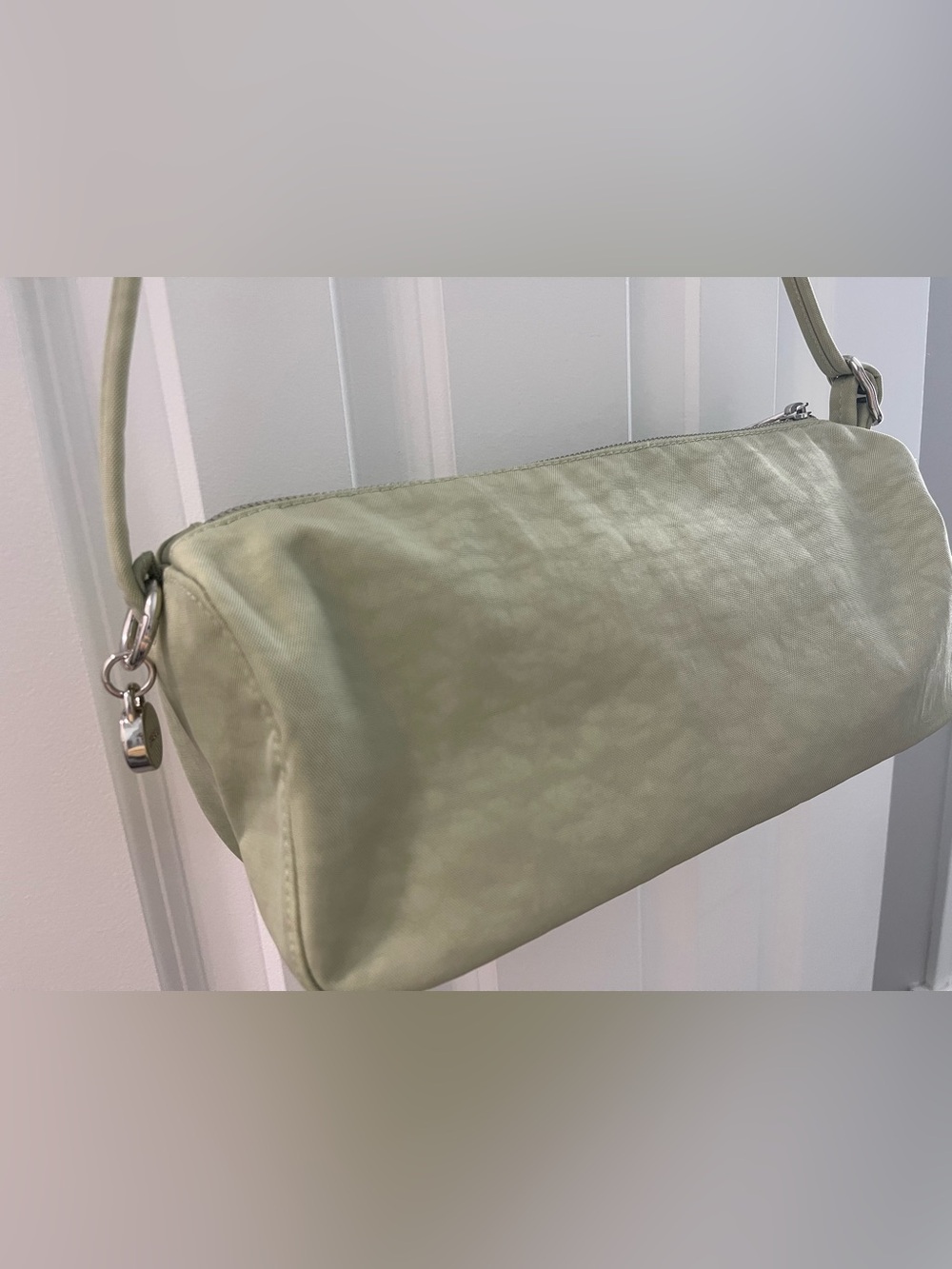 Baggu NYLON LOAF BAG - CELADON - Picture 6 of 8